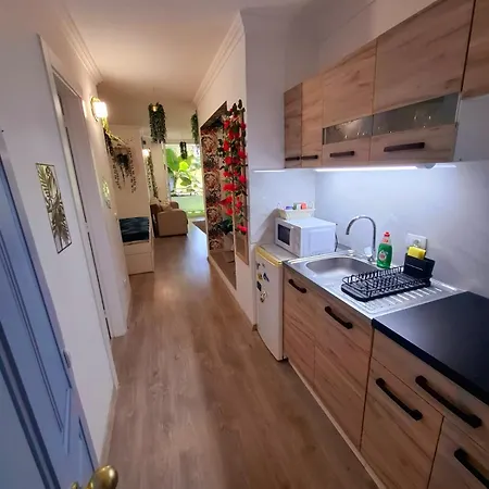 Apartamento Tenerife 18 *
